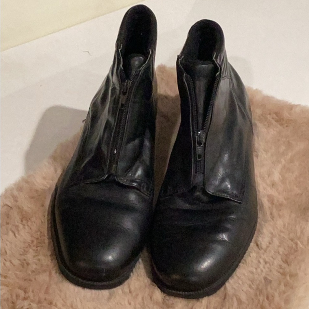 Elegant Black Ankle Boots for Women